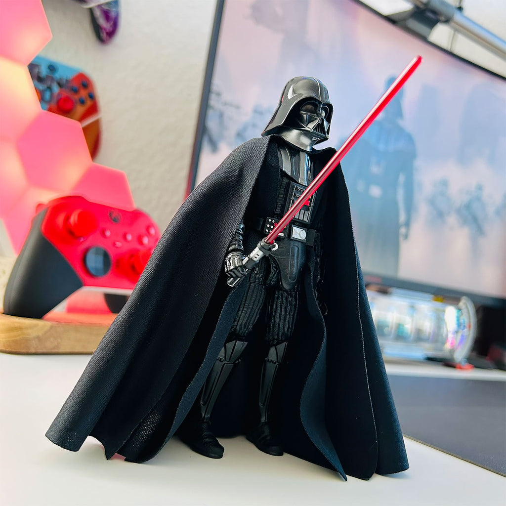 Image produit Star Wars - Darth Vader avec sabre laser série noire figurine d'action