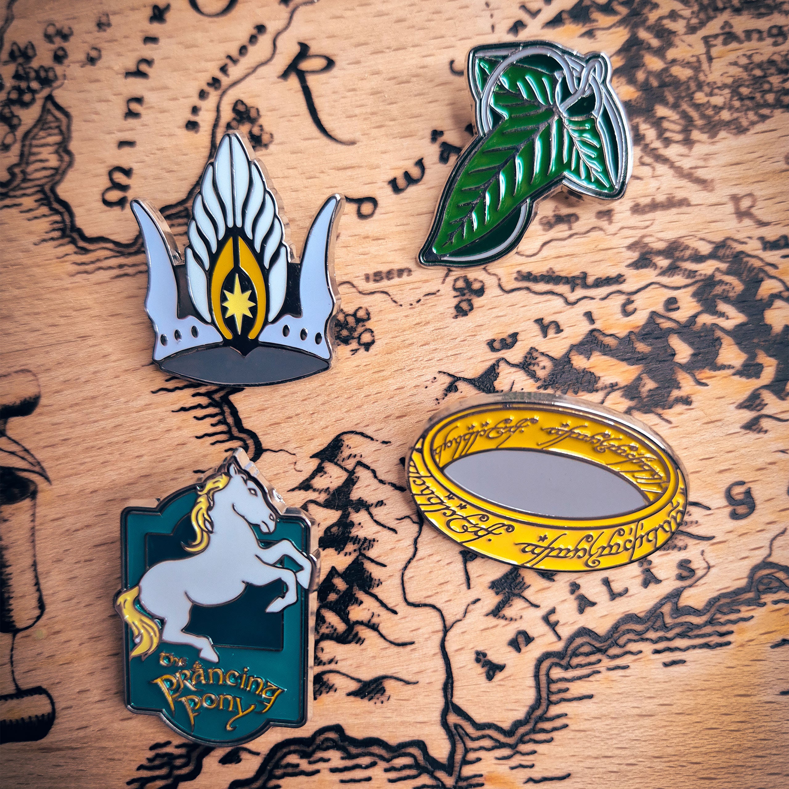 Productafbeelding Heer der Ringen - Symbolen Pins 4-delige Set