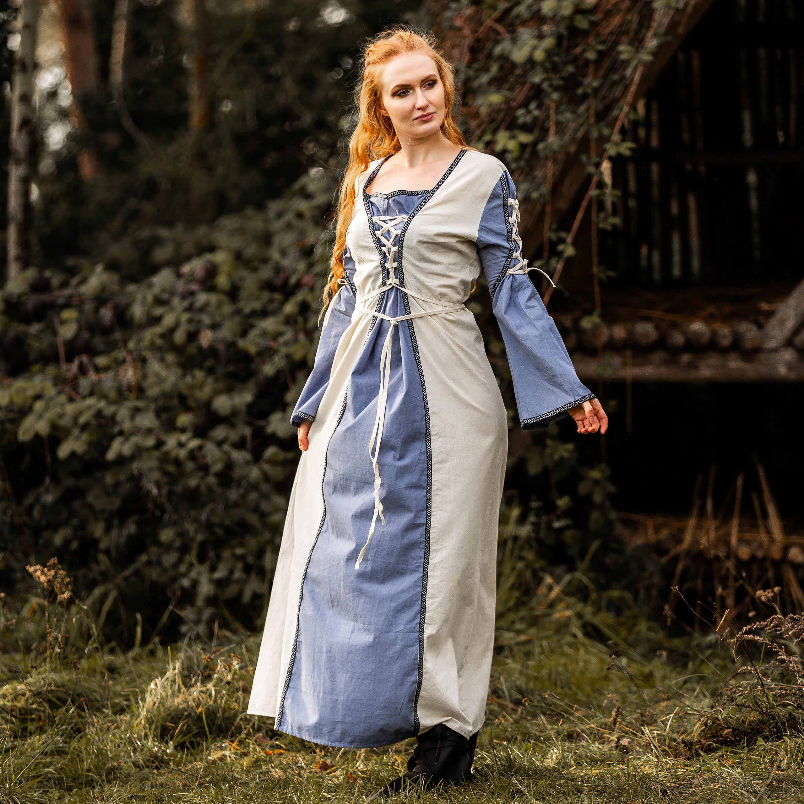 Image produit Robe médiévale avec laçage bleu-naturel