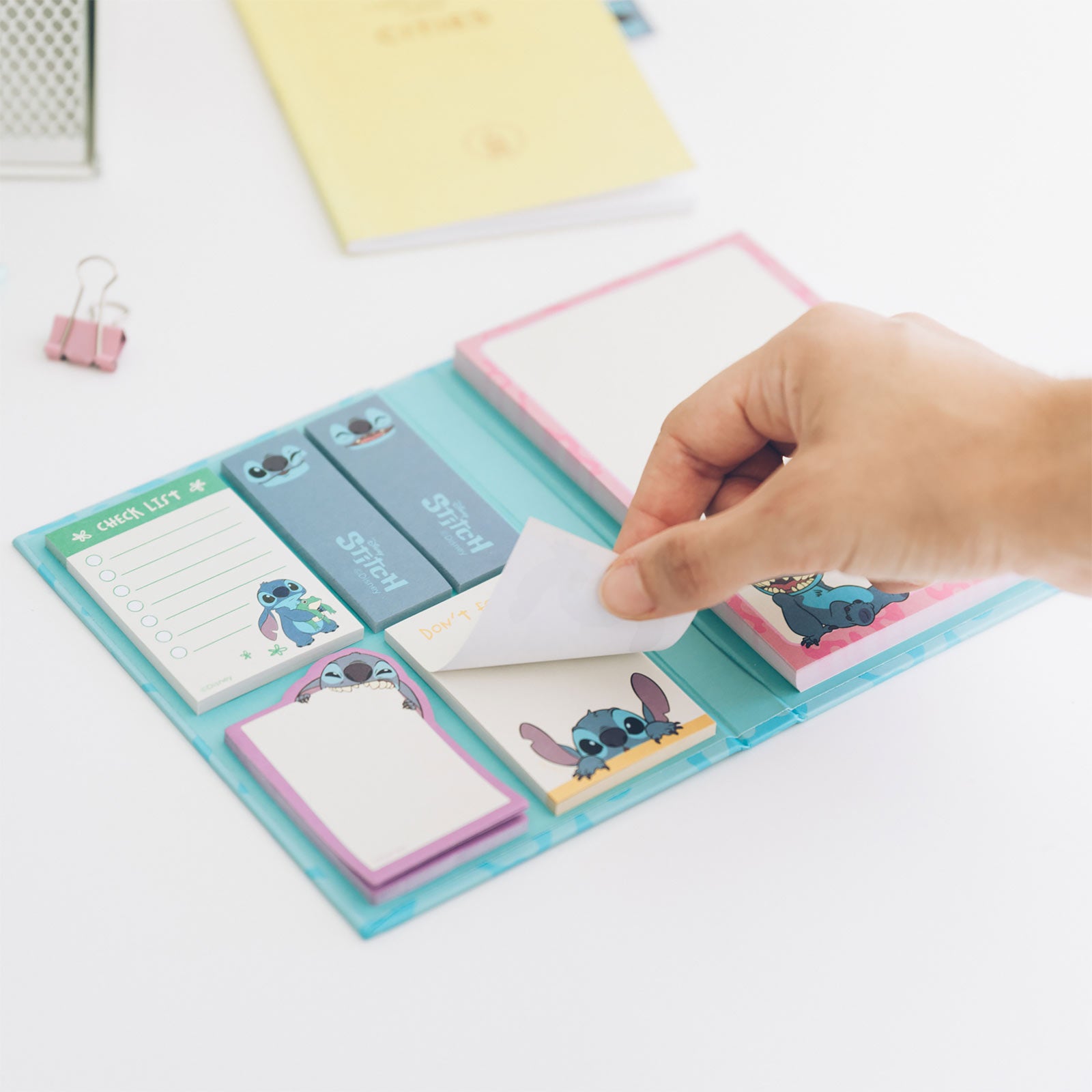 Produktbild Stitch Tropical Haftnotizen Buch - Lilo & Stitch