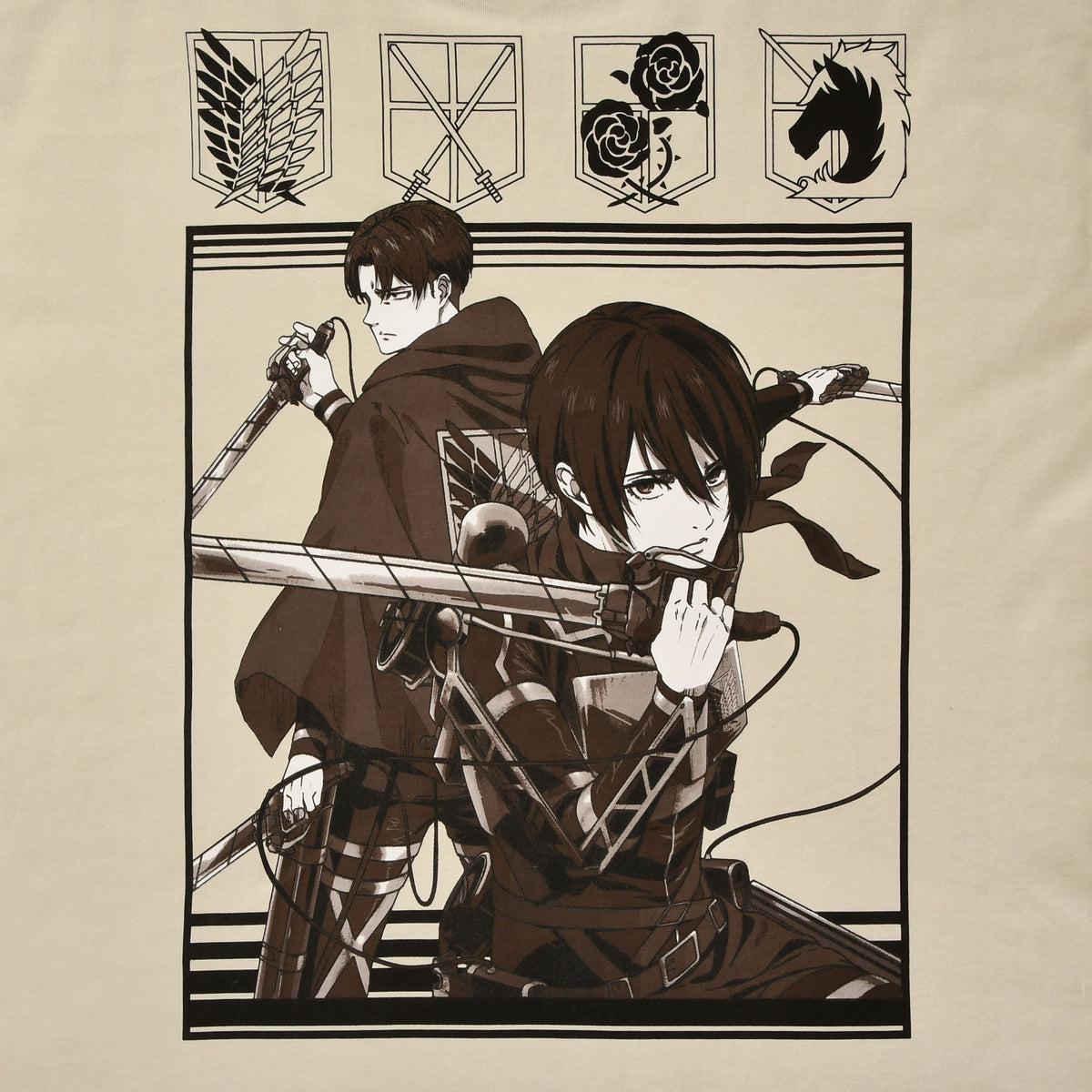 Produktbild Attack on Titan - Group Oversize T-Shirt beige