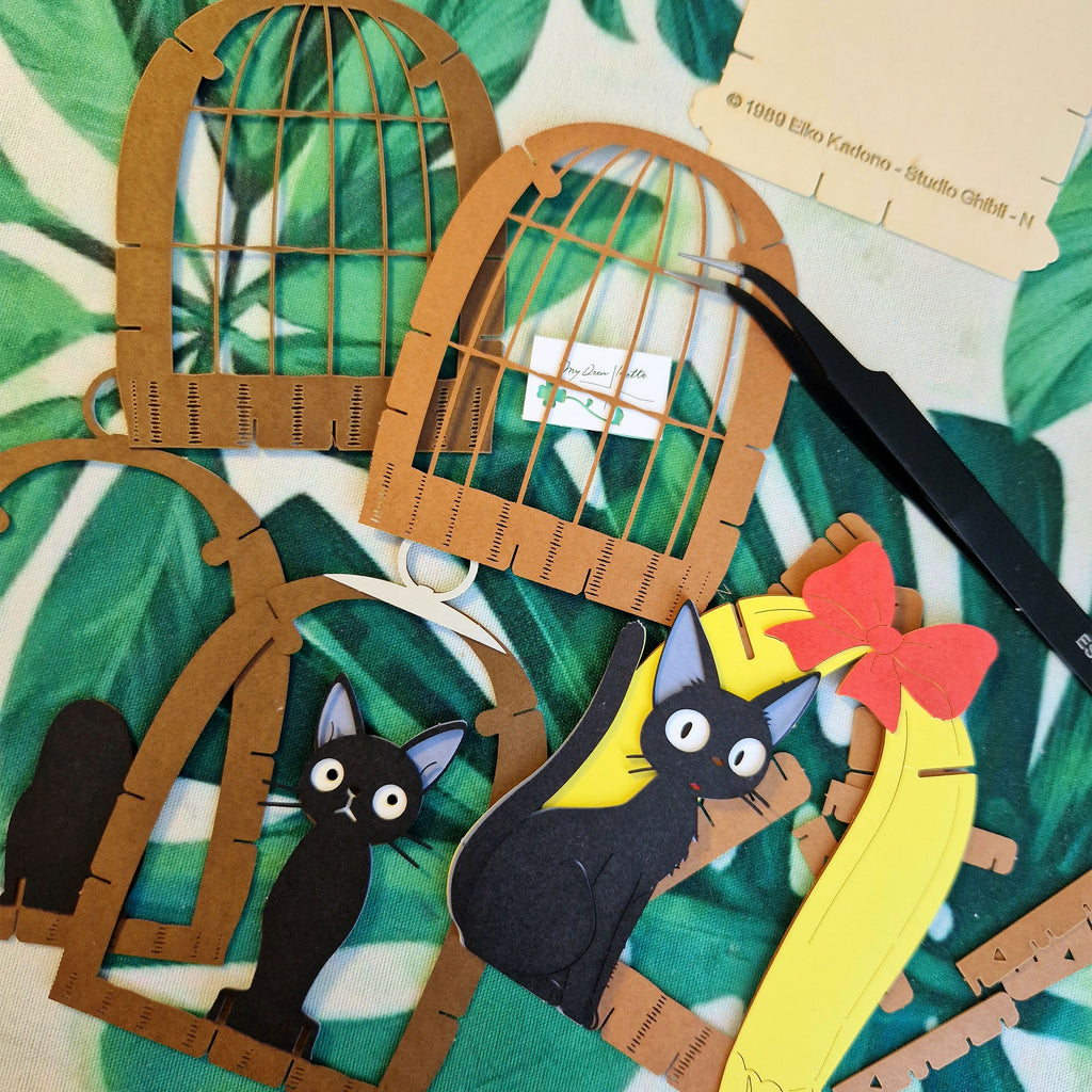 Productafbeelding Kiki's Bezorgservice - Jiji Theater Papier Model Kit