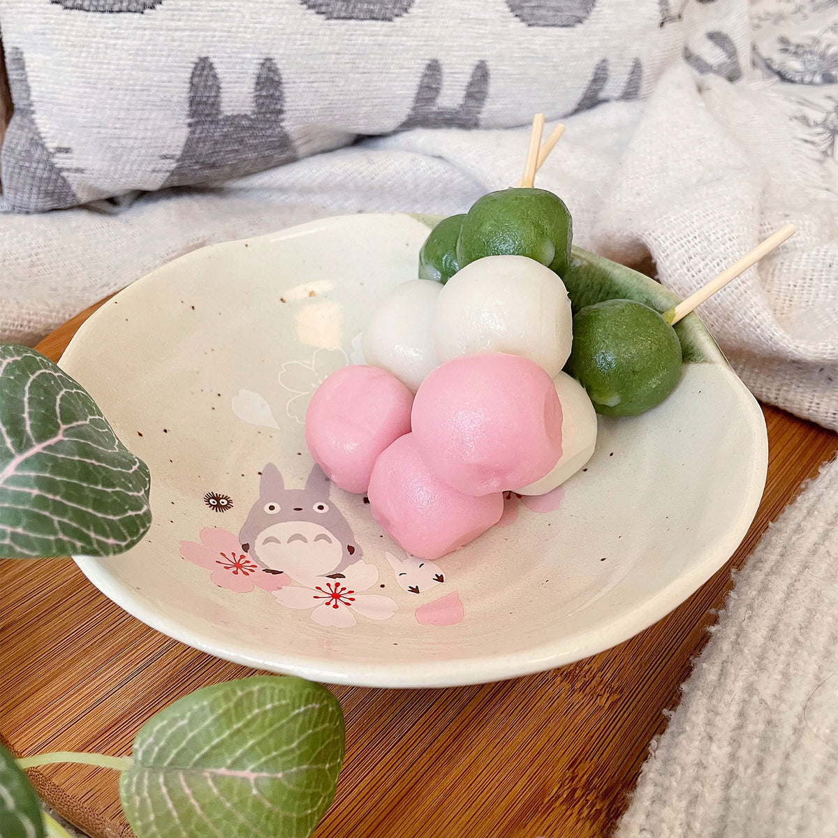 Produktbild Mein Nachbar Totoro - Mino Cherry Blossom Japanese Teller