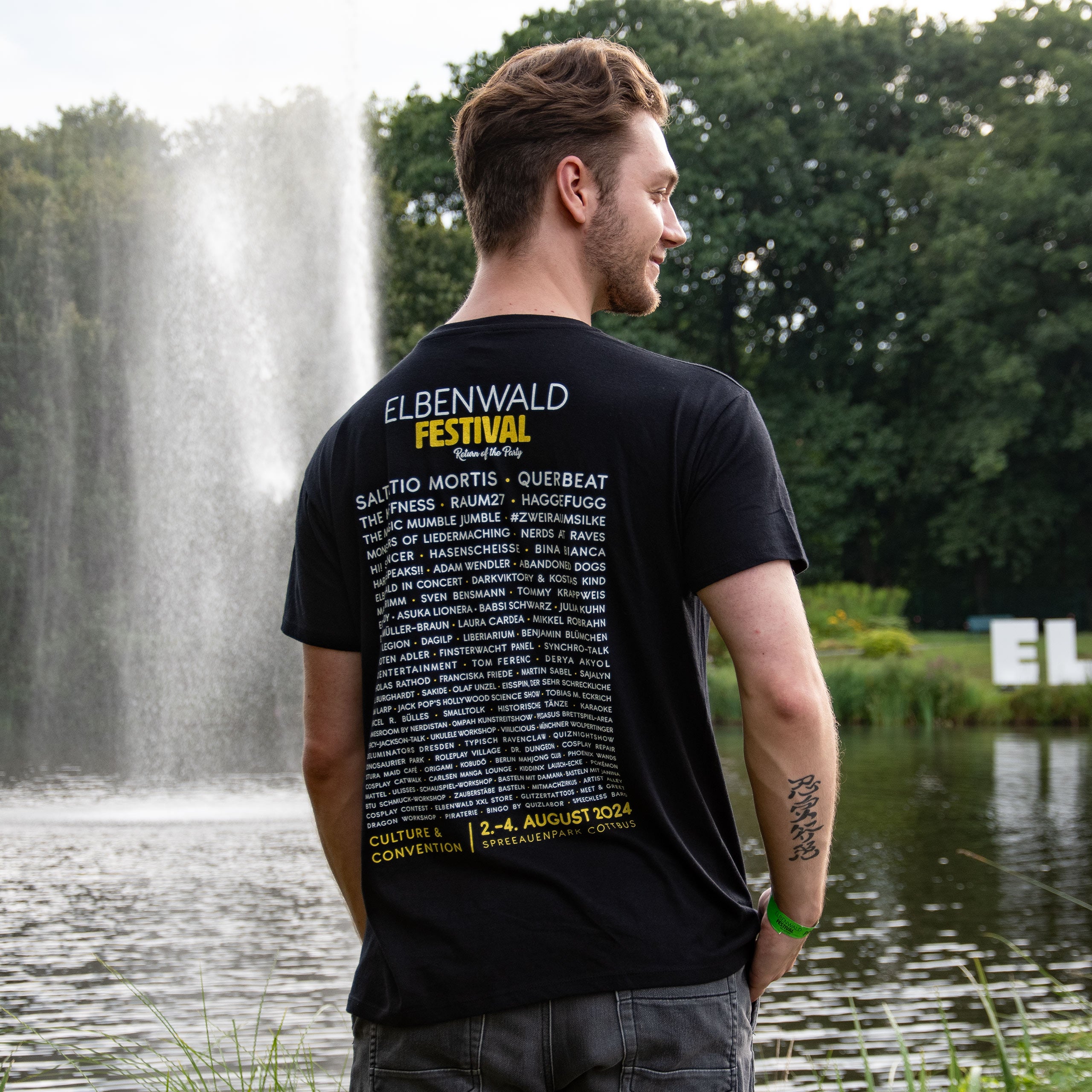 Productafbeelding Elbenwald Festival Return of the Party Dragon T-shirt