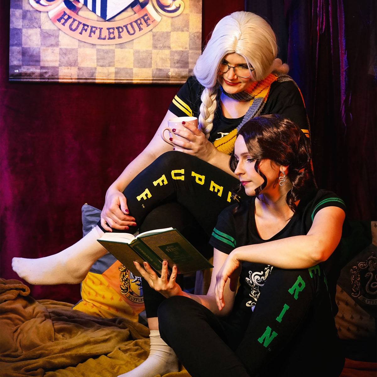 Productafbeelding Hufflepuff Wapenschild Pyjama zwart - Harry Potter