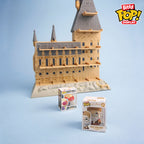 Produktbild Harry Potter - Hogwarts Schloss Funko Bitty Pop Display mit 2 Figuren