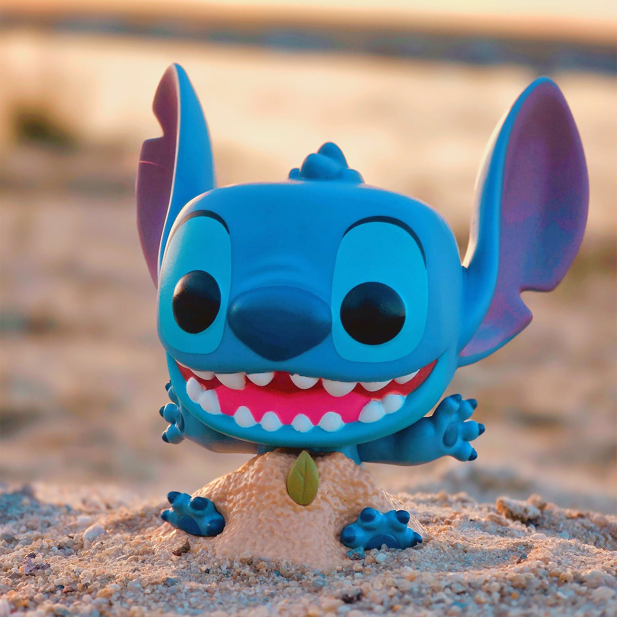Image produit Lilo & Stitch - Figurine Funko Pop Stitch dans le sable