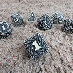 Produktbild Dracopolis - The Scandinavian Blackfang Würfel Set 7tlg