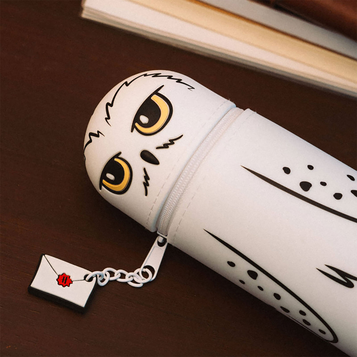 Produktbild Harry Potter - Hedwig 3D Silikon Federmäppchen
