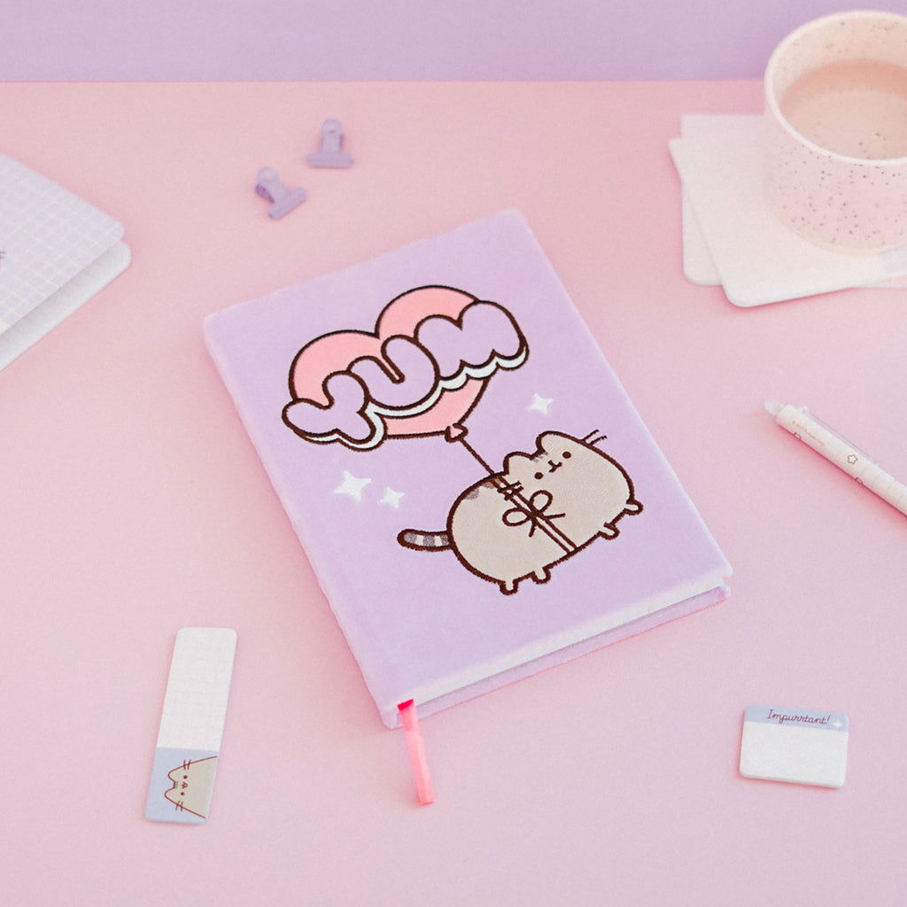 Productafbeelding Pusheen - Moments Pluche Notitieboek