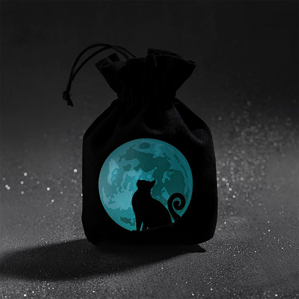 Produktbild Cats - Glow in the Dark Würfelbeutel