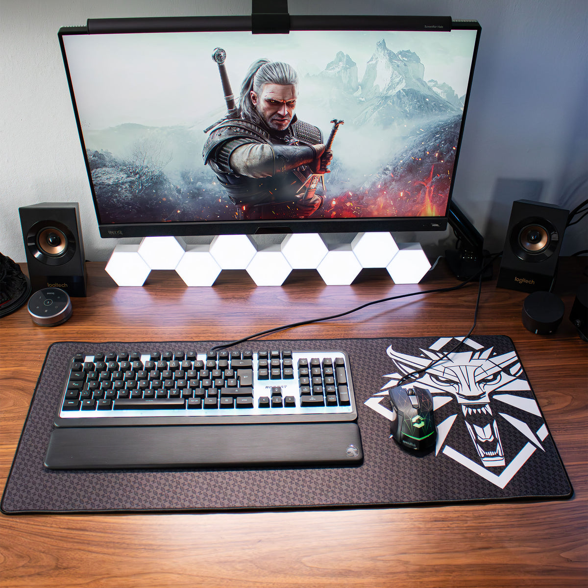 Productafbeelding The Witcher - Wolf Medaillon XL Muismat