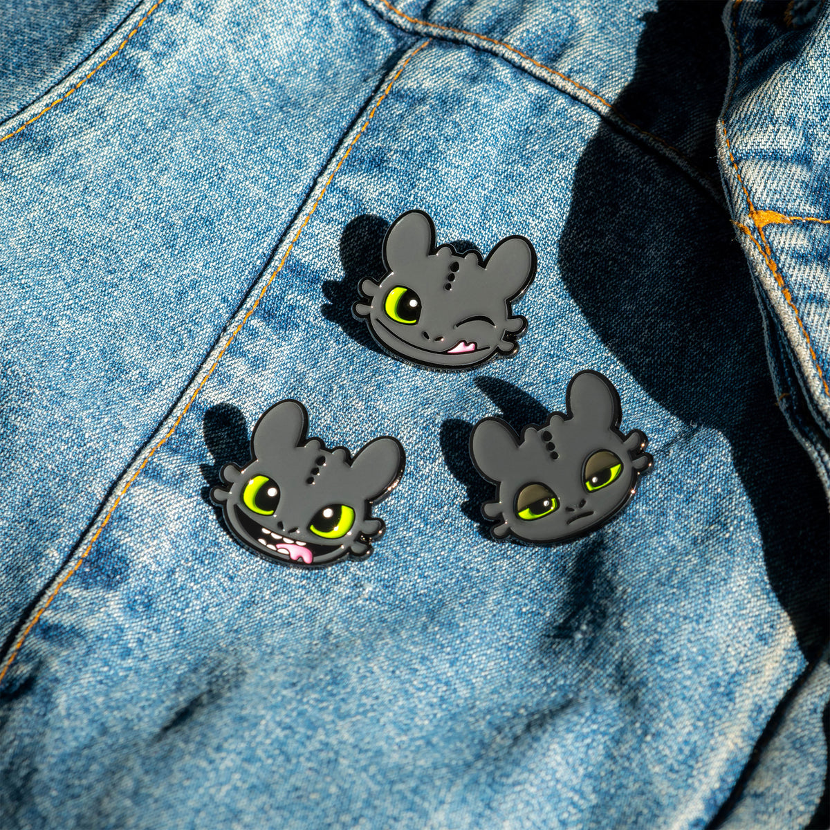 Productafbeelding Hoe Tem Je Een Draak - Tandloos Pins 5-Delige Set