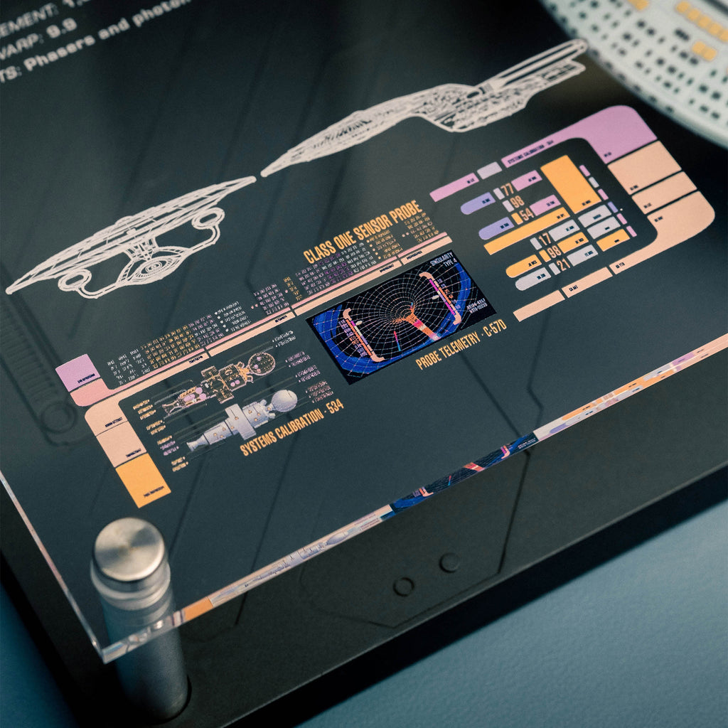 Productafbeelding Enterprise NCC-1701-D wandplaquette met modelreplika - Star Trek