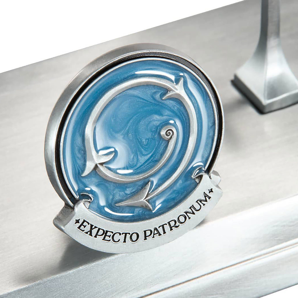 Produktbild Patronus Celebration Wand 2025 - Harry Potter Zauberstab