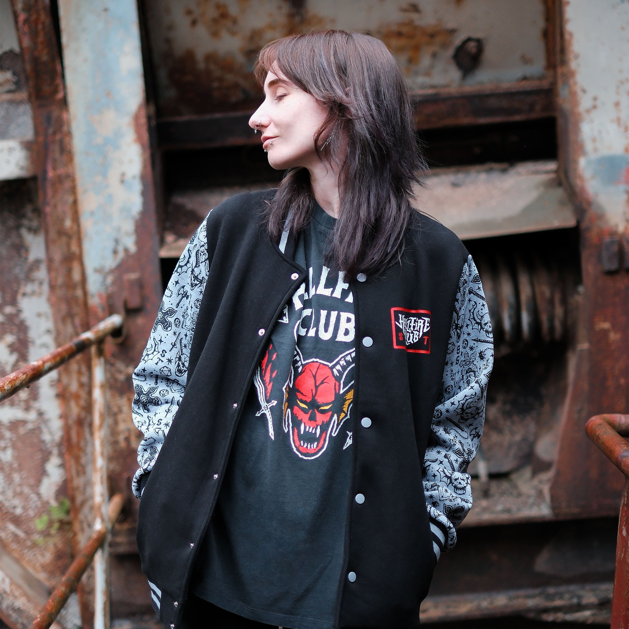 Produktbild Stranger Things - Hellfire Club College Jacke