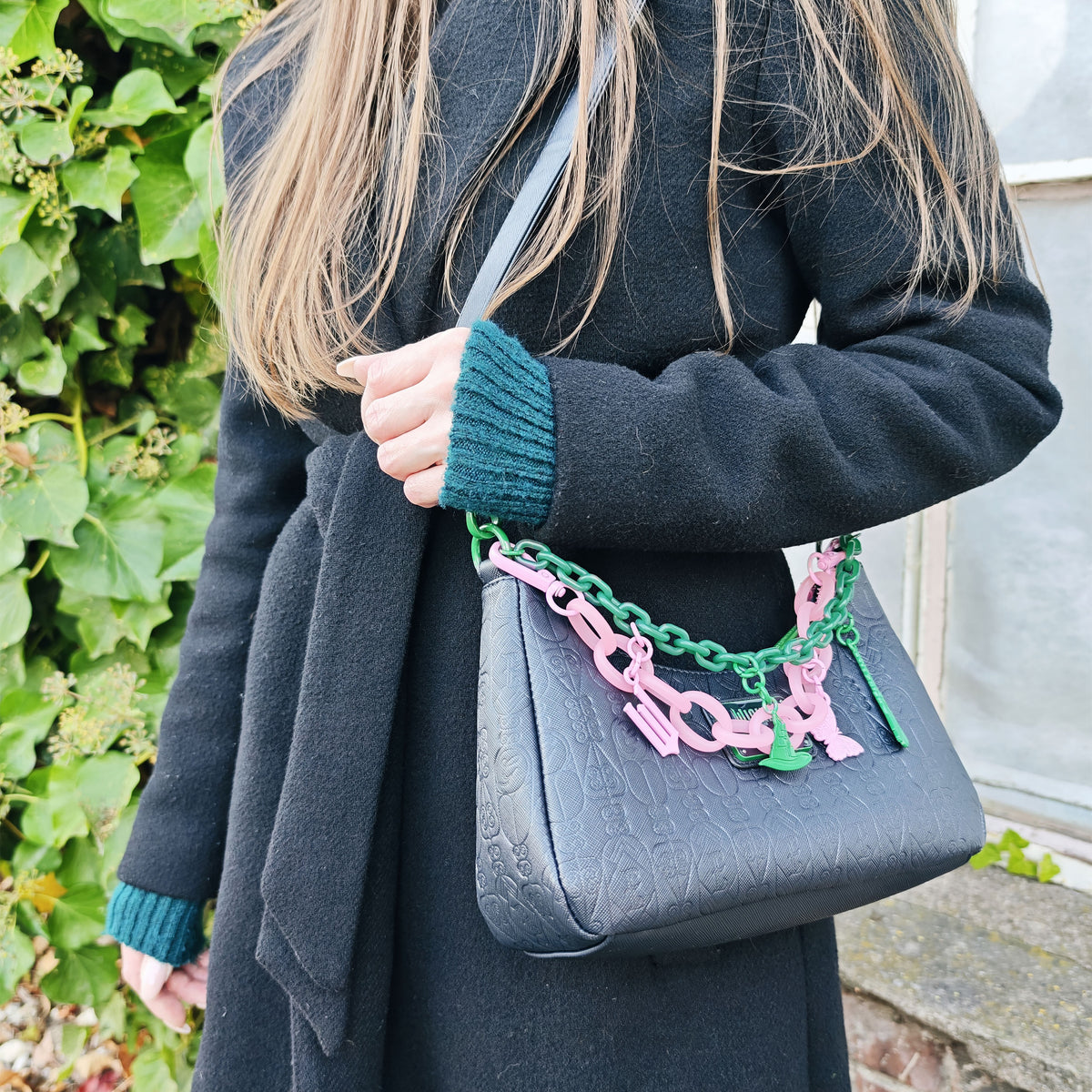 Image produit Wicked - Sac bandoulière avec breloques
