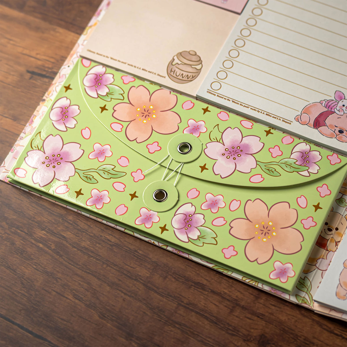Productafbeelding Winnie de Poeh - Notitieboek met plaknotities