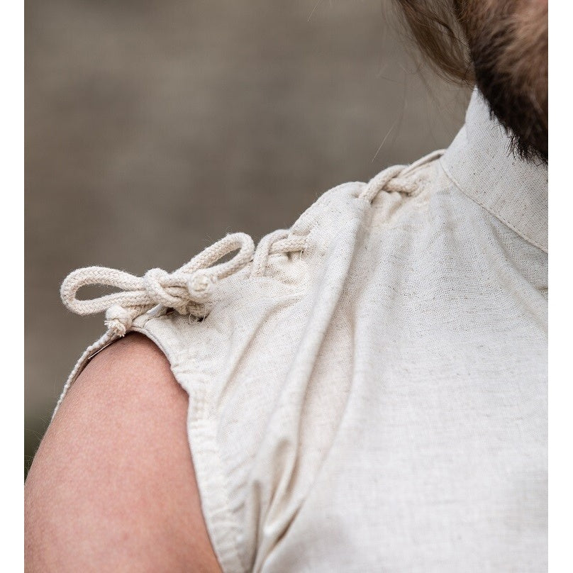 Productafbeelding Middeleeuws veterhemd Henn mouwloos beige