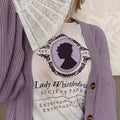 Productafbeelding Society Papers T-shirt voor Bridgerton-fans