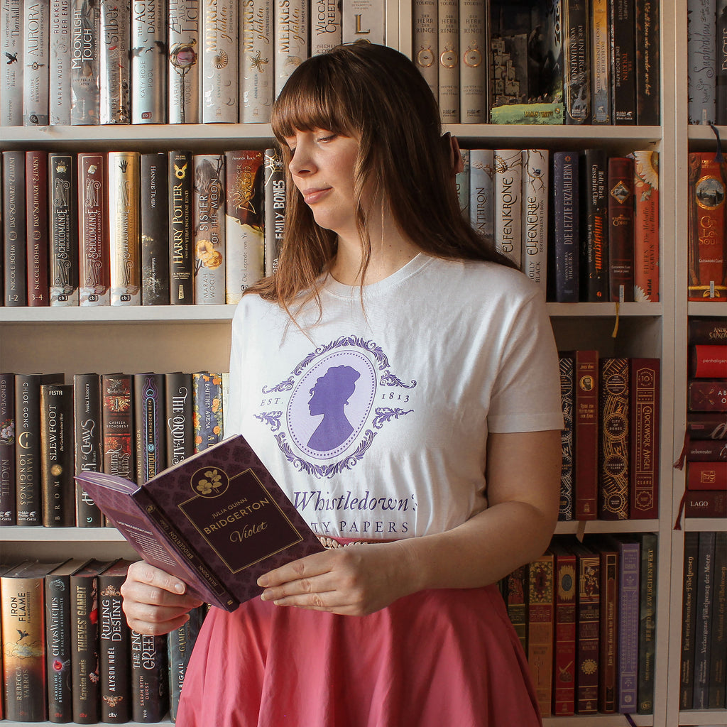 Productafbeelding Society Papers T-shirt voor Bridgerton-fans