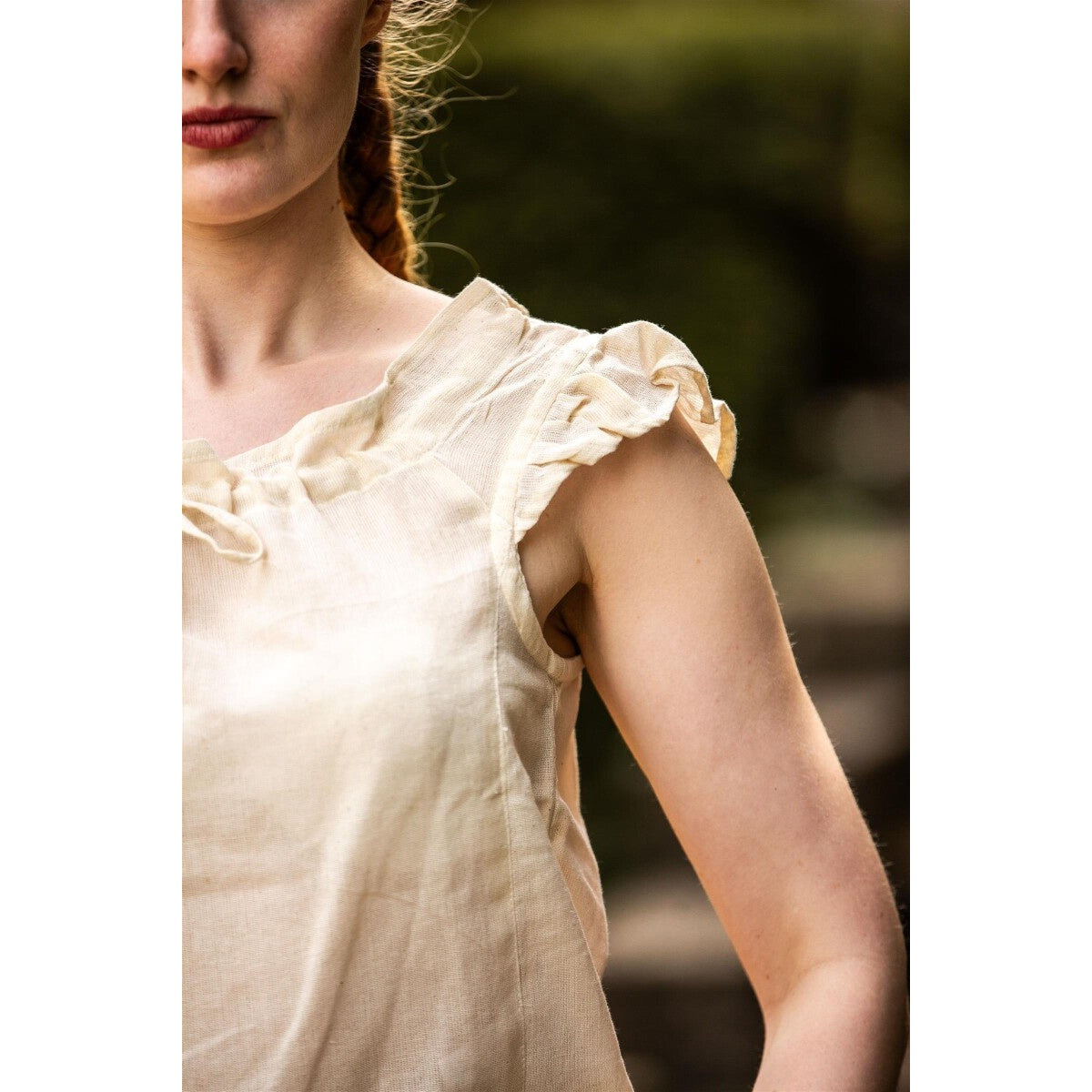 Produktbild Mittelalter Sommerbluse Lotte mit Rüschen beige