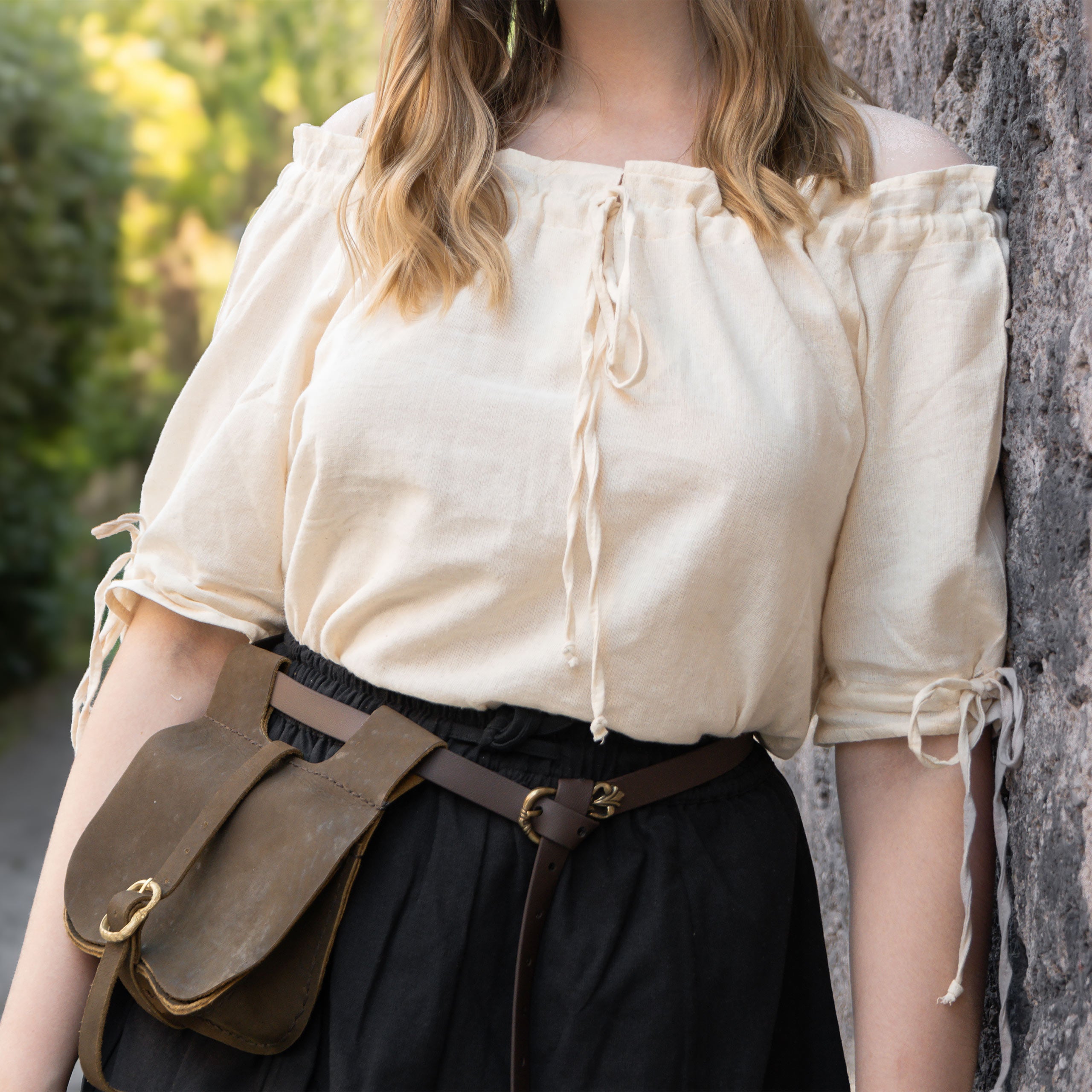 Image produit Chemisier médiéval à manches courtes Otilia beige
