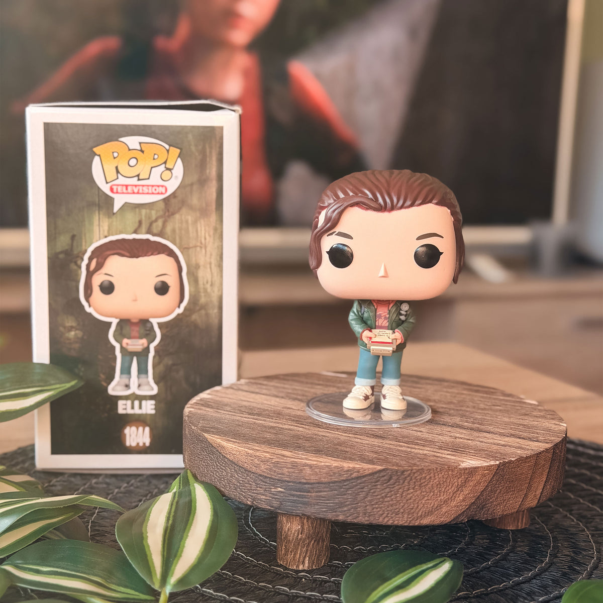 Productafbeelding The Last of Us - Ellie met klembord Funko Pop! Figuur