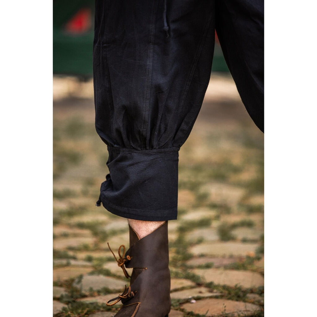 Image produit Pantalon médiéval court Laurence avec laçage de bas de jambe noir