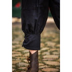 Image produit Pantalon médiéval court Laurence avec laçage de bas de jambe noir