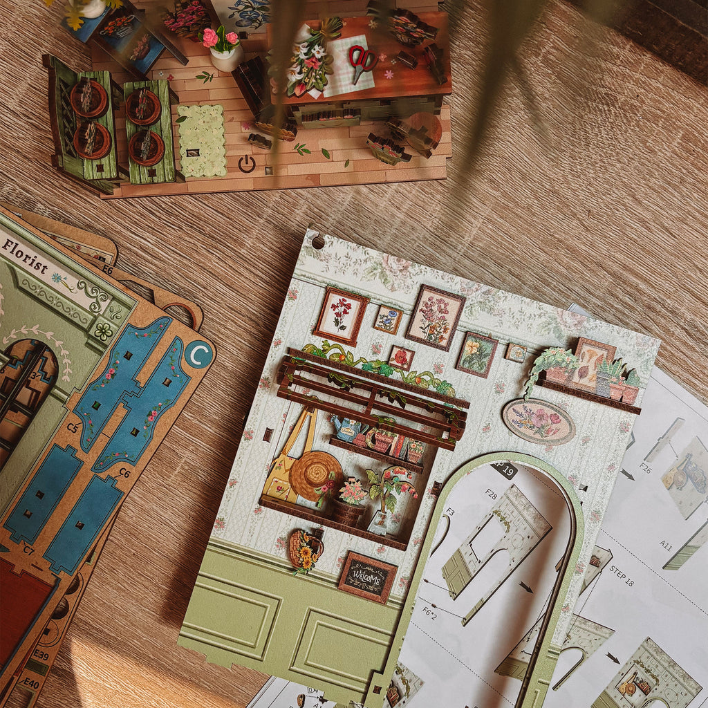 Productafbeelding CuteBee - Sunny Cafe miniatuurhuis Book Nook modelbouwpakket
