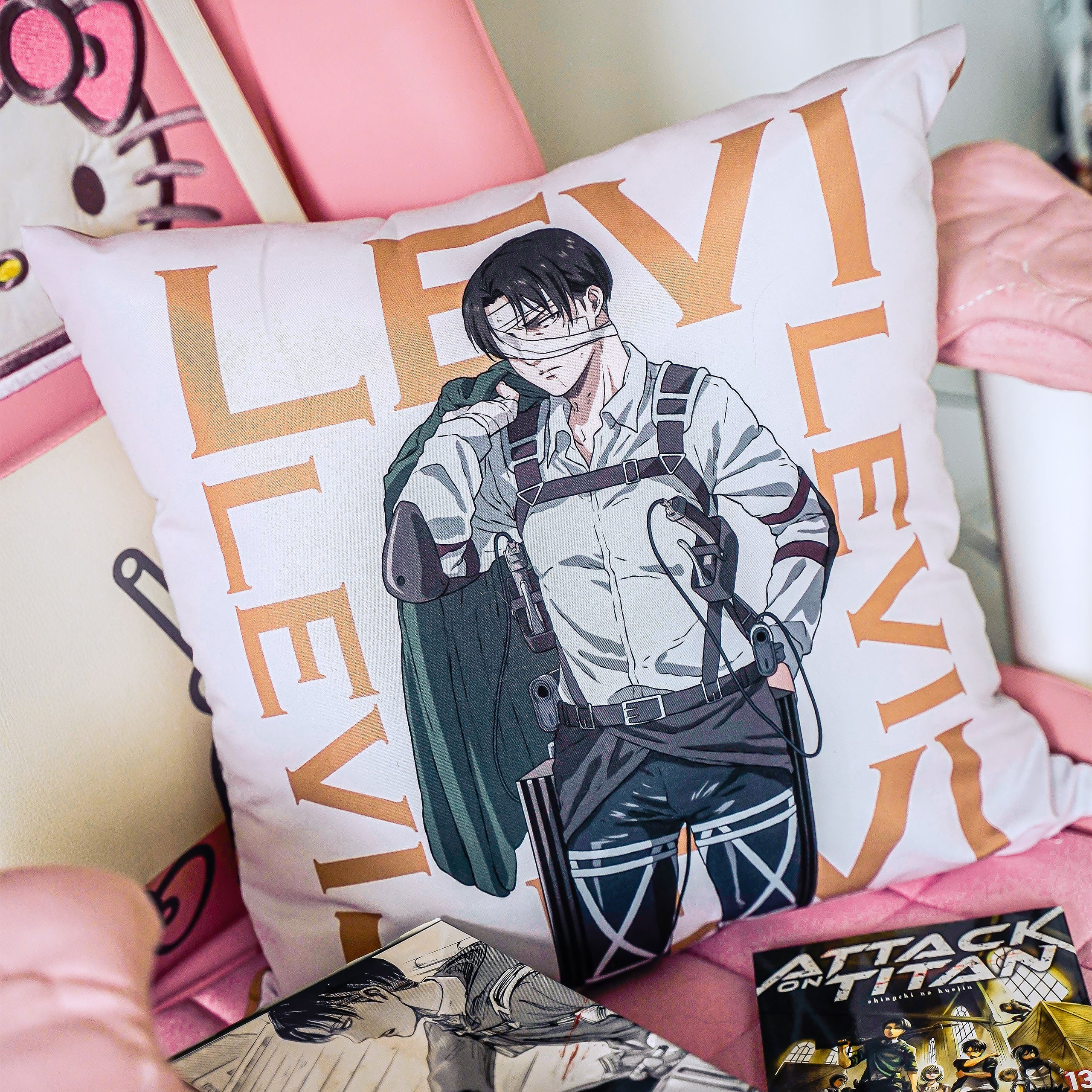 Productafbeelding Attack on Titan - Levi Kussen
