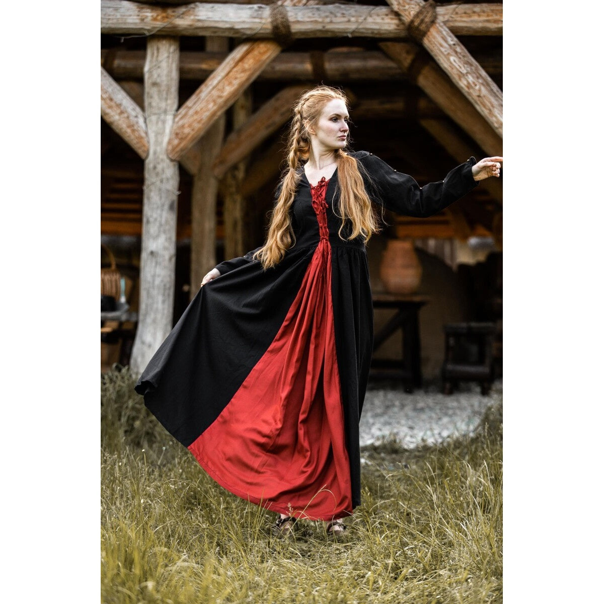Image produit Robe médiévale Méduse noir-rouge