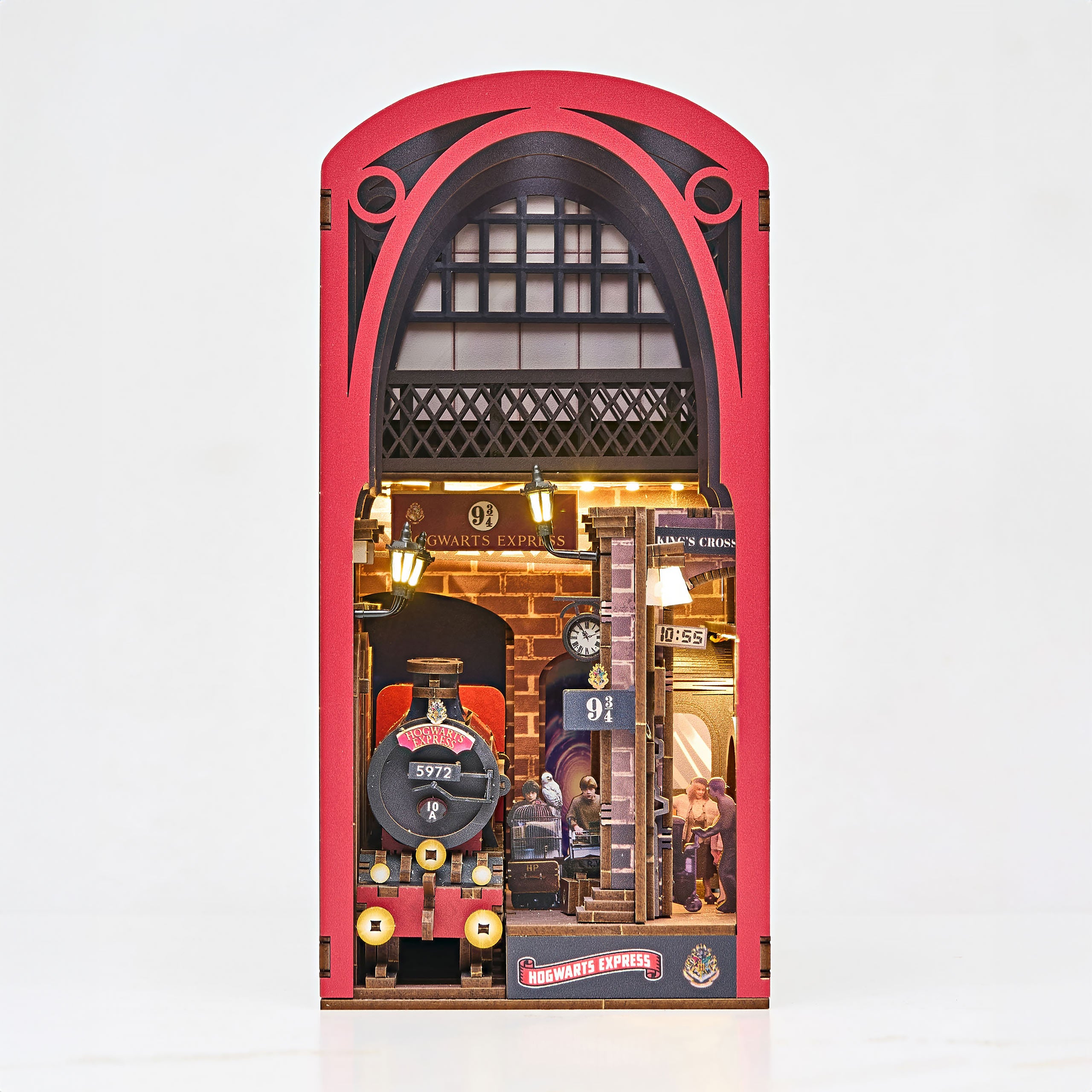 Image produit Harry Potter – Maquette en bois Hogwarts Express Book Nook