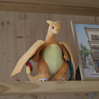 Produktbild Pokemon - Glurak Plüsch Figur
