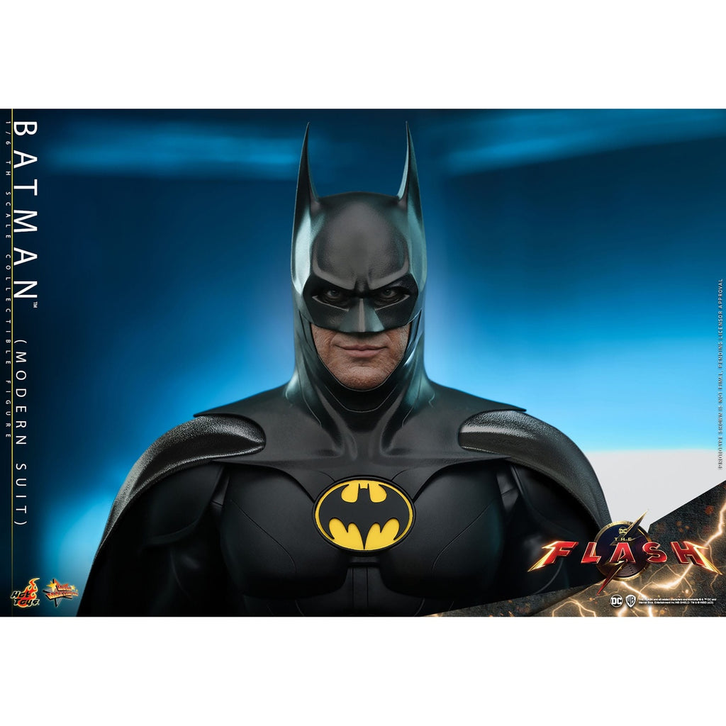 Produktbild DC Comics:The Flash - Batman (Modern Suit) Masterpiece Actionfigur 1:6
