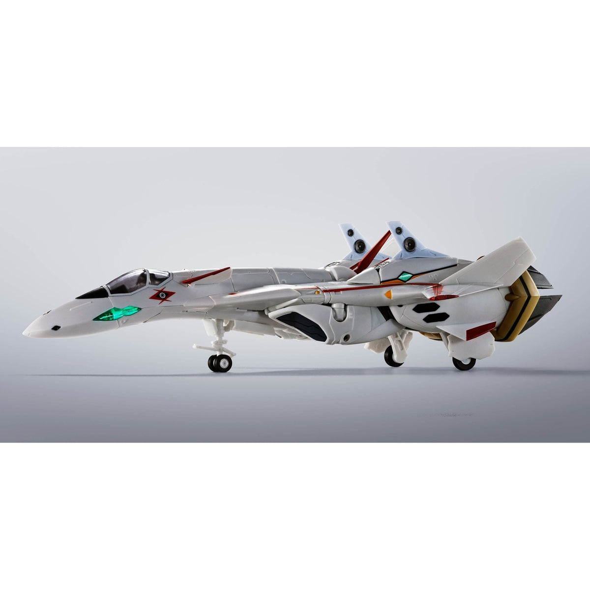 Image produit Macross - VF-19P Valkyrie (Patrouille Planétaire de Zola) figurine articulée Hi-Metal R