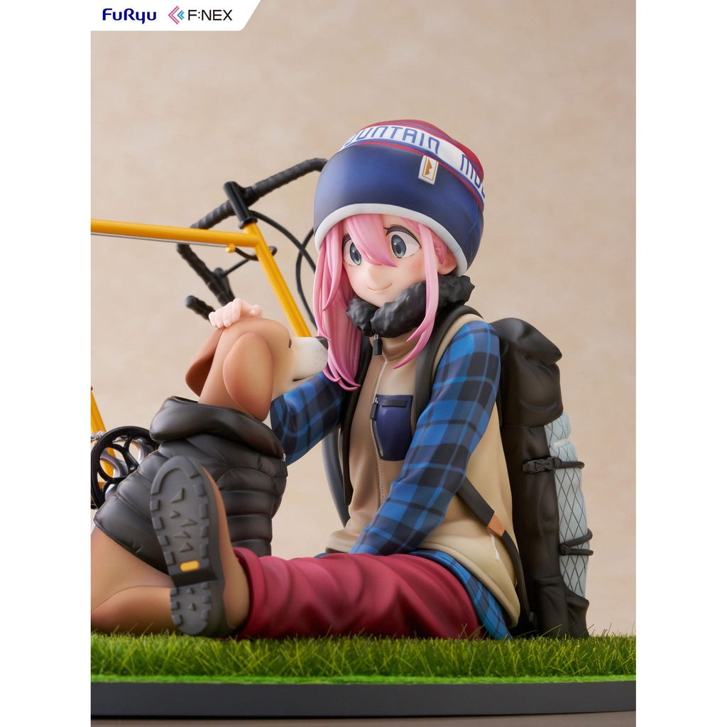 Image produit Laid Back Camp F:NEX Statue PVC 1/7 Nadeshiko Kagamihara 13 cm