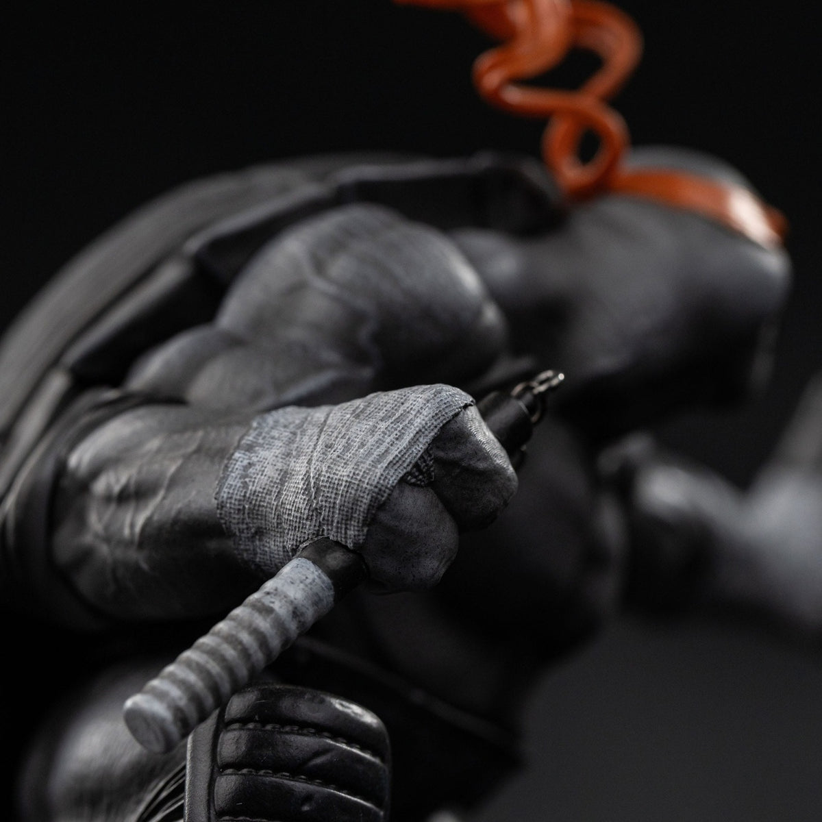 Productafbeelding Teenage Mutant Ninja Turtles Art Scale Statue 1/10 Michelangelo Zwart-wit Variant 26 cm heo exclusive
