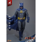 Productafbeelding The Flash Movie Masterpiece actiefiguur 1/6 Batman (blauw & grijs pak) Limited Edition Hot Toys Exclusive 30 cm
