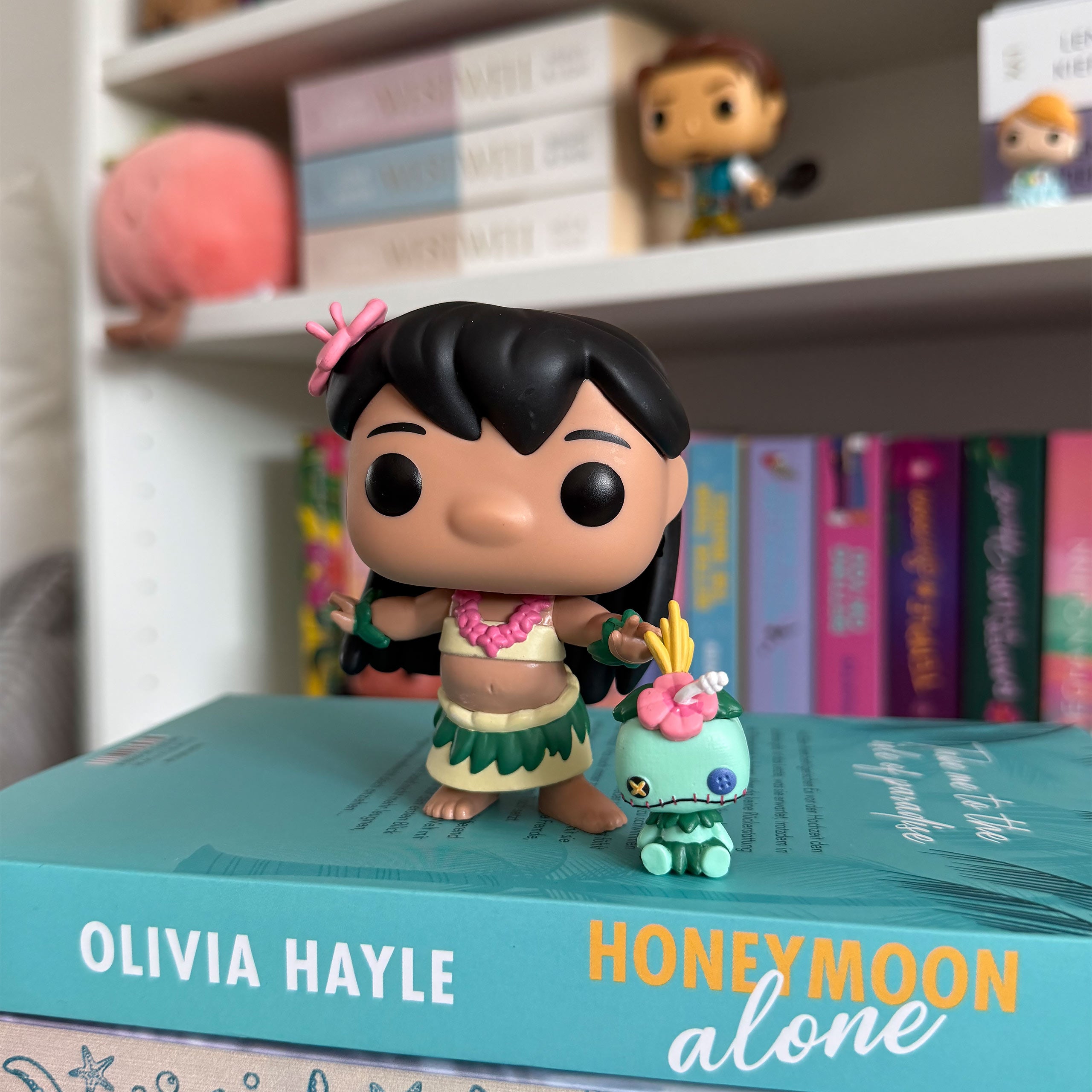 Image produit Lilo & Stitch - Lilo avec Scrump figurine Funko Pop!