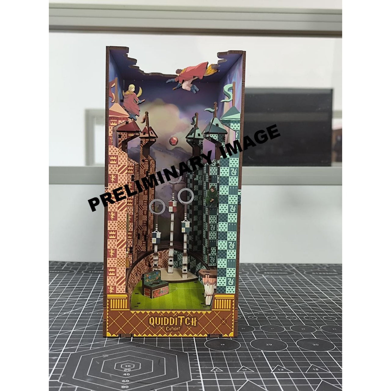 Productafbeelding Harry Potter Tiny Adventures Book Nook Mini-diorama Zwerkbalveld 23 cm