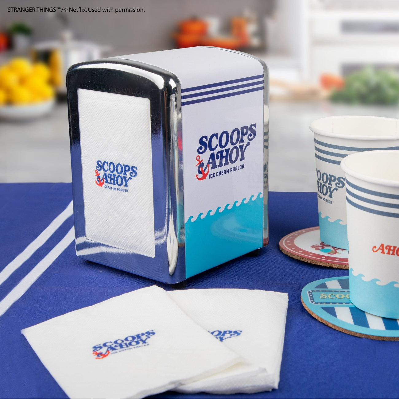 Image produit Stranger Things Set de porte-serviettes Scoops Ahoy