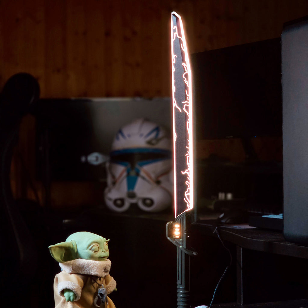 Image produit Star Wars Lampe Mandalorian Darksaber 59 cm