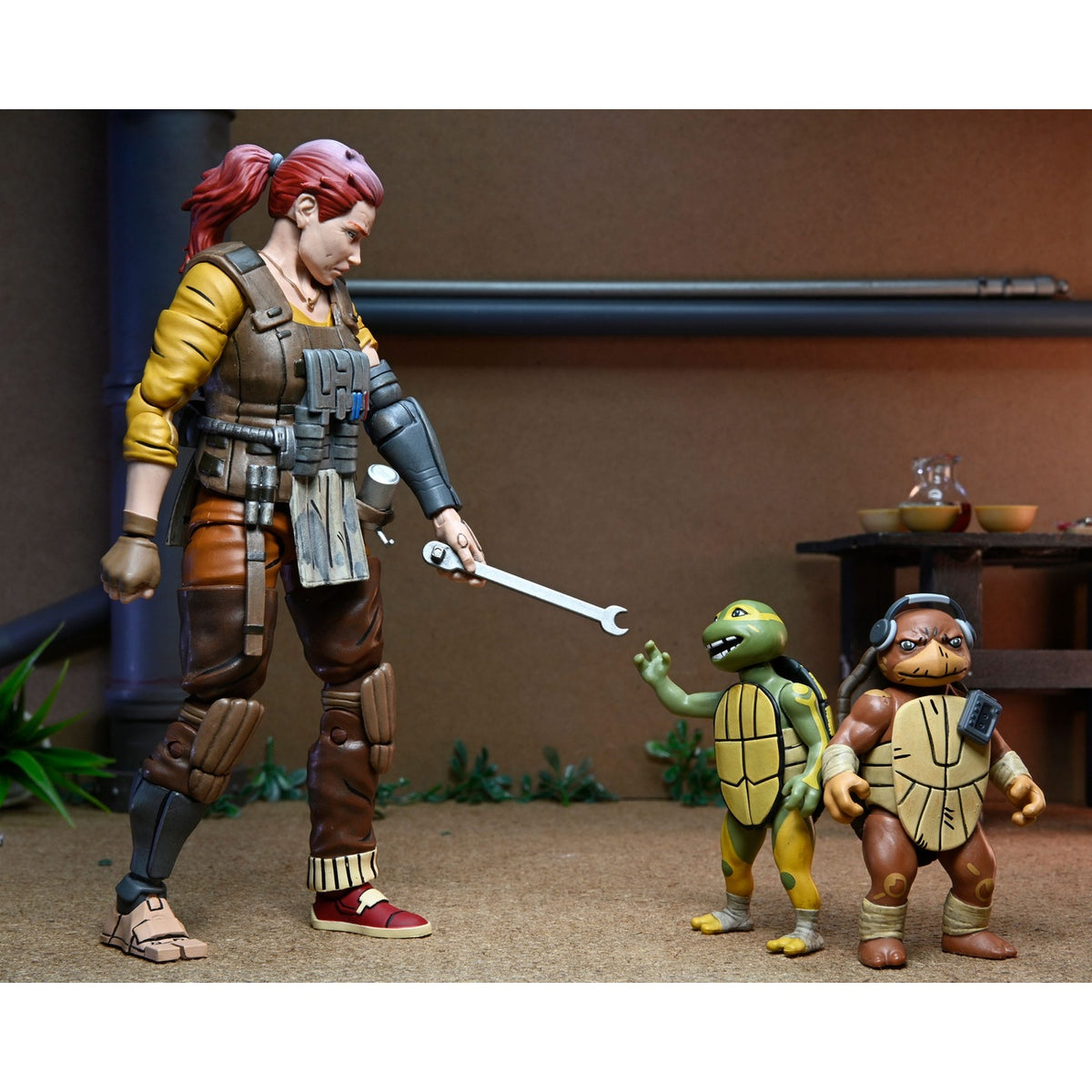 Image produit Teenage Mutant Ninja Turtles (The Last Ronin The Lost Years) figurine articulée Grammy April avec Baby Yi & Moja 18 cm