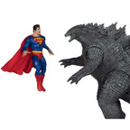Produktbild DC Justice League Monsterverse DC Multiverse Actionfiguren 2er-Pack Superman Vs. Godzilla 30 cm