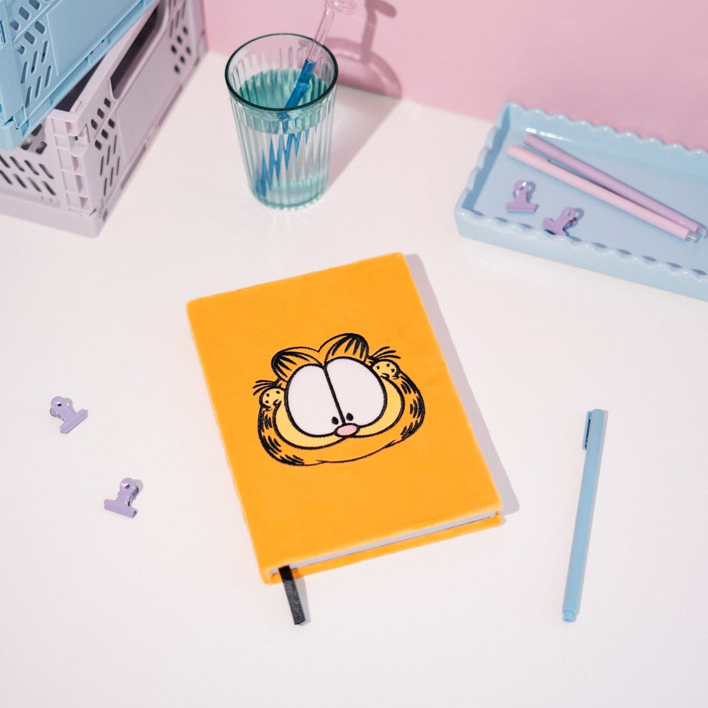 Produktbild Garfield Premium Plüsch Notizbuch A5