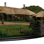 Image produit Le Seigneur des Anneaux Statue The Green Dragon Inn