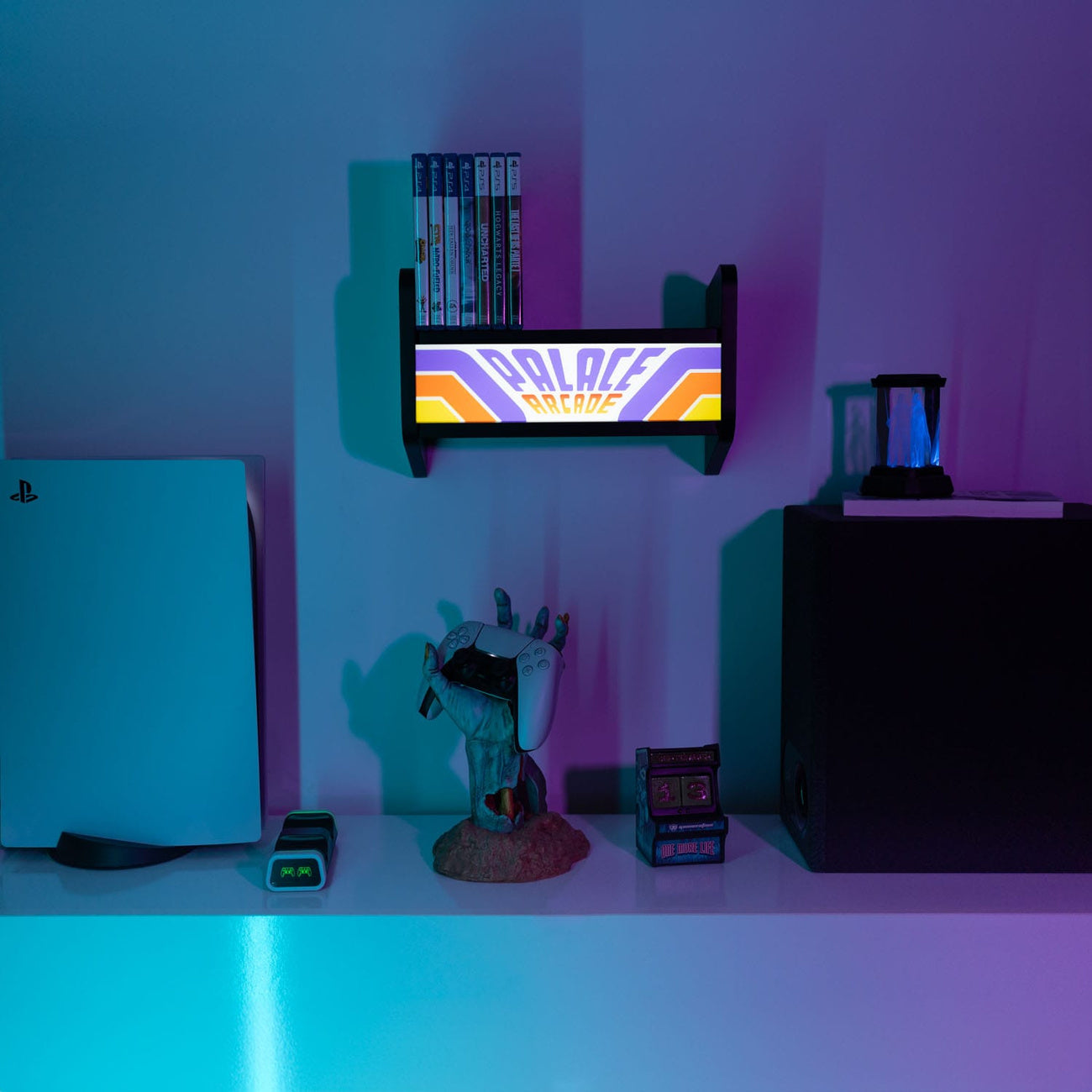 Produktbild Stranger Things Lampe mit USB-C Arcade
