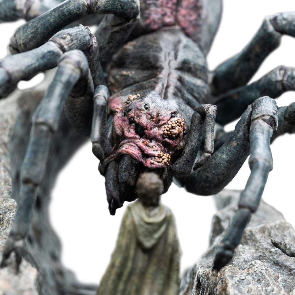 Image produit Le Seigneur des Anneaux mini statuette Arachne 11 cm